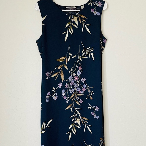 ✨SOLD✨Amanda Smith Semi-Sheer Floral Dress Size Medium - Picture 2 of 9